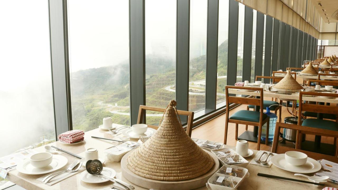 Gloria Residences Ion Delemen Genting Highlands Exterior foto A Tajik pilaf in a restaurant in China