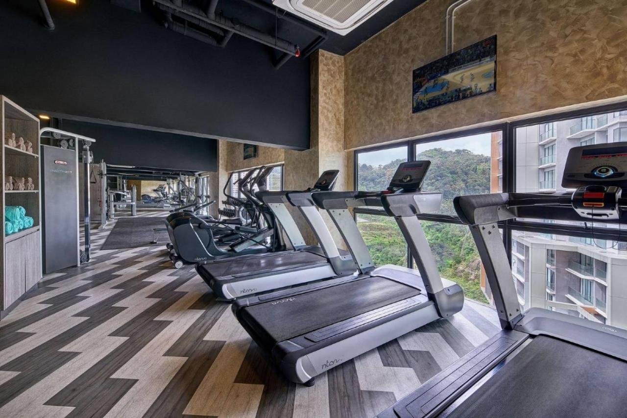 Gloria Residences Ion Delemen Genting Highlands Exterior foto The gym at the hotel