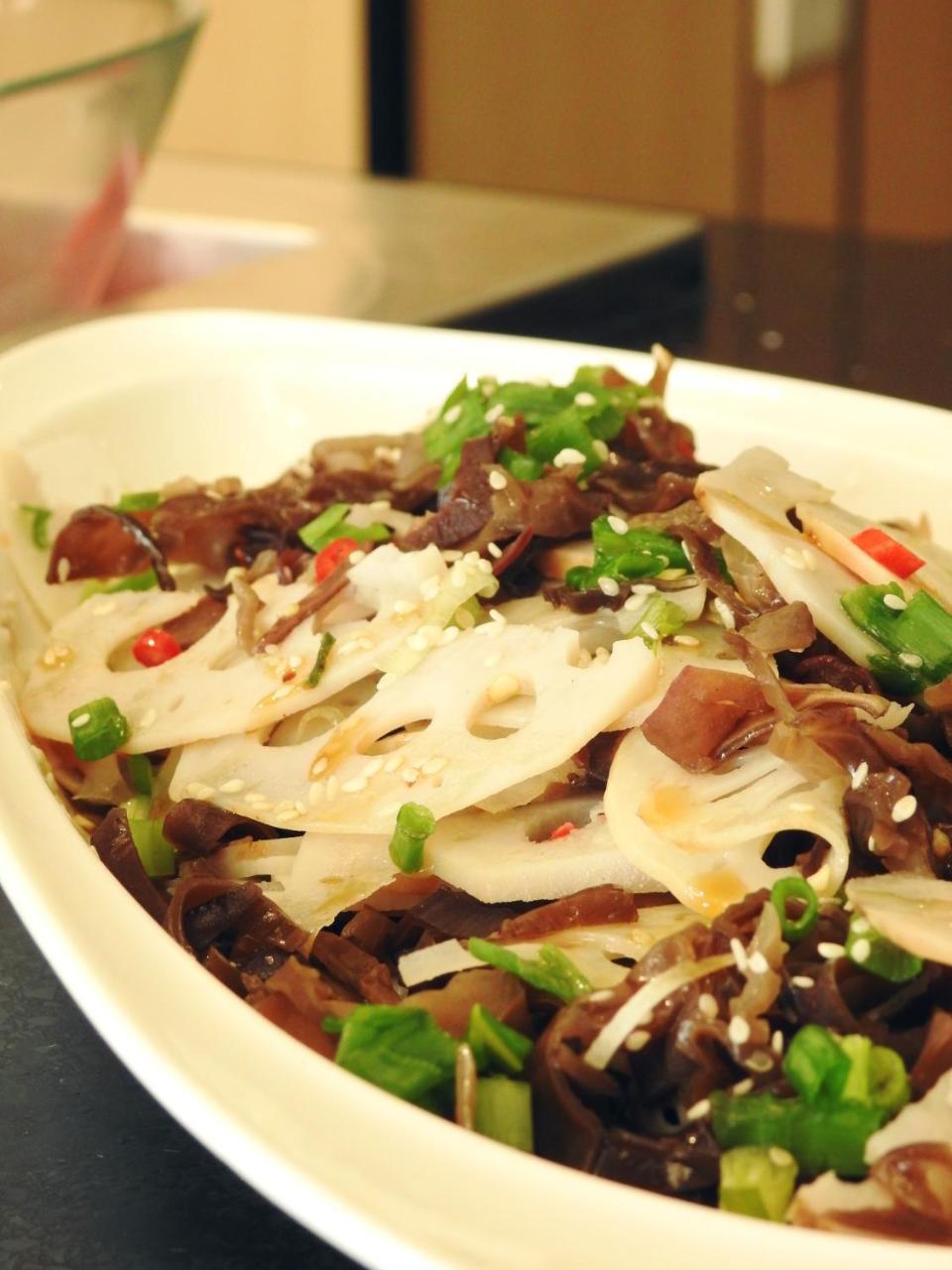 Gloria Residences Ion Delemen Genting Highlands Exterior foto A dish of lotus root with shiitake mushrooms